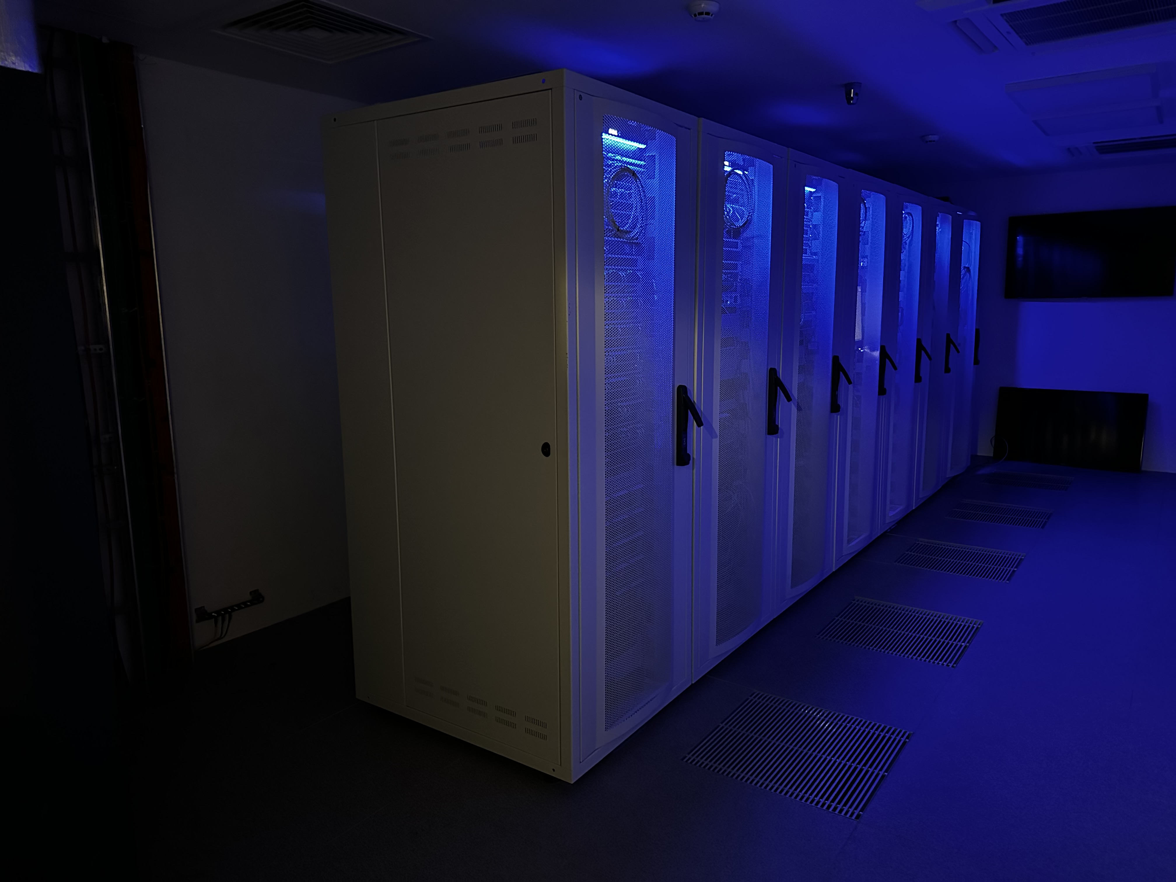 Stacked Server Storage Units